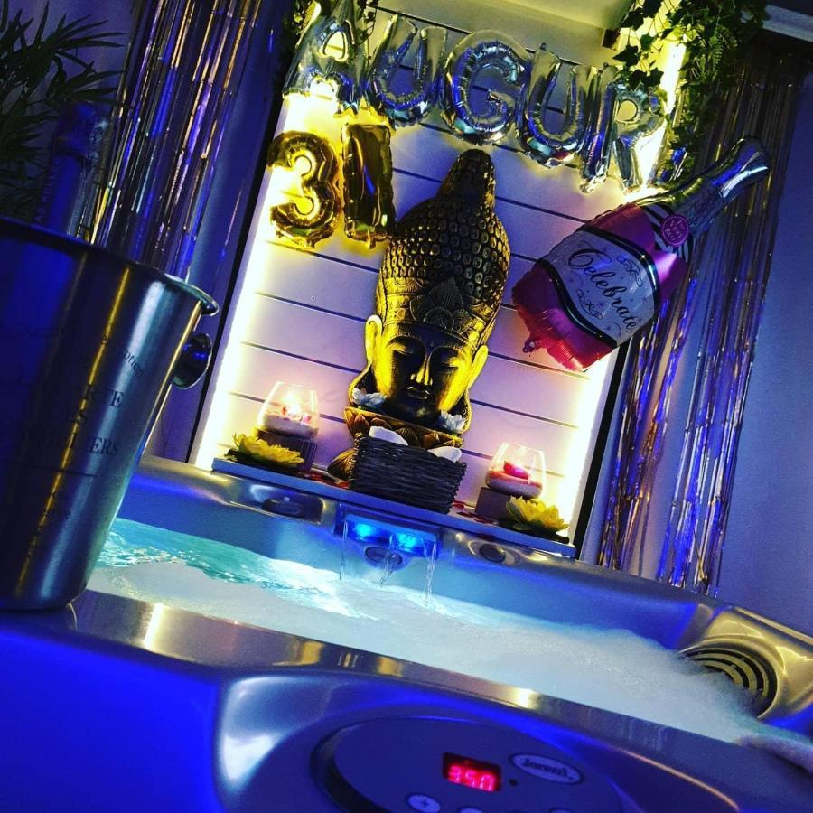 Samsara & Nirvana Suite Katanya Dış mekan fotoğraf